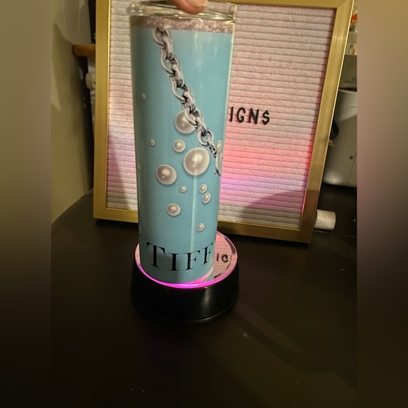 NWT Blue w/pearls& .925 necklace design 20 oz Tumbler look … - Picture 5 of 12